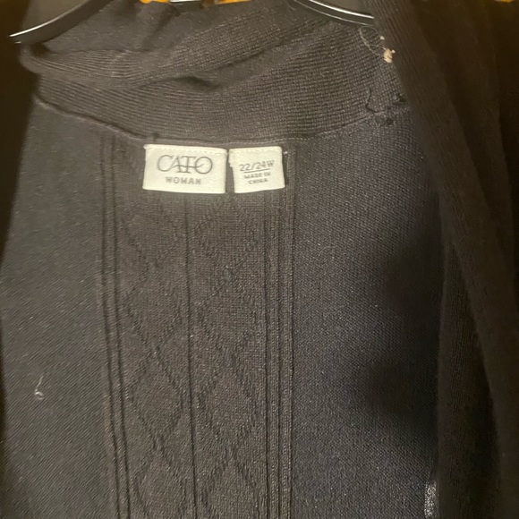 Black Sleeveless Sweater Shawl - Picture 2 of 6